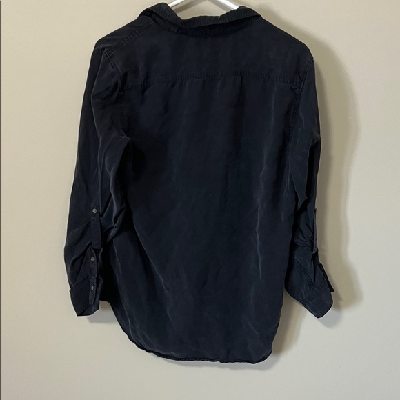Babaton (Aritzia) 100% Lyocell Classic Black Button-Up Lightweight Shirt Size S - Picture 5 of 12